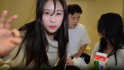 아프리카 야킹 대구 97년생 자취방녀 친구들 [레드걸 한국야동,최신야동,무료야동]