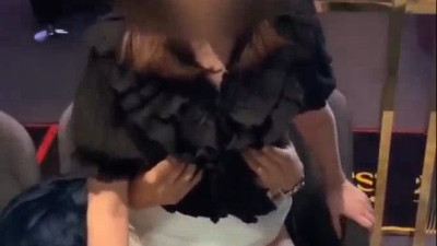 꽐라가 되서 당구장 사장님 위에 올라탄 미시녀 [레드걸 한국야동,최신야동,무료야동]